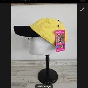 Yellow and Black Baseball Cap